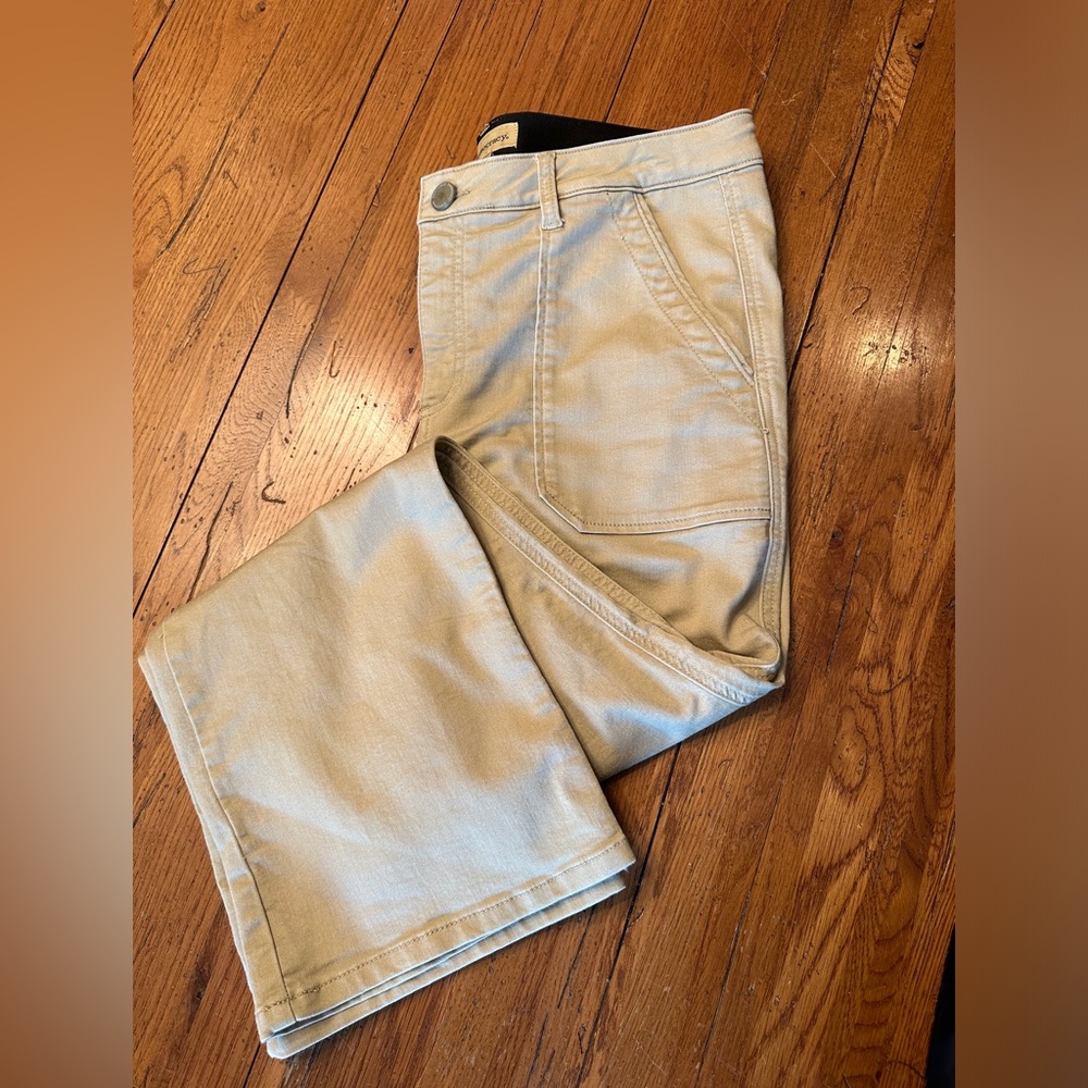 Democracy Absolution Cropped Flare Utility Sz 14 Khaki NWOT